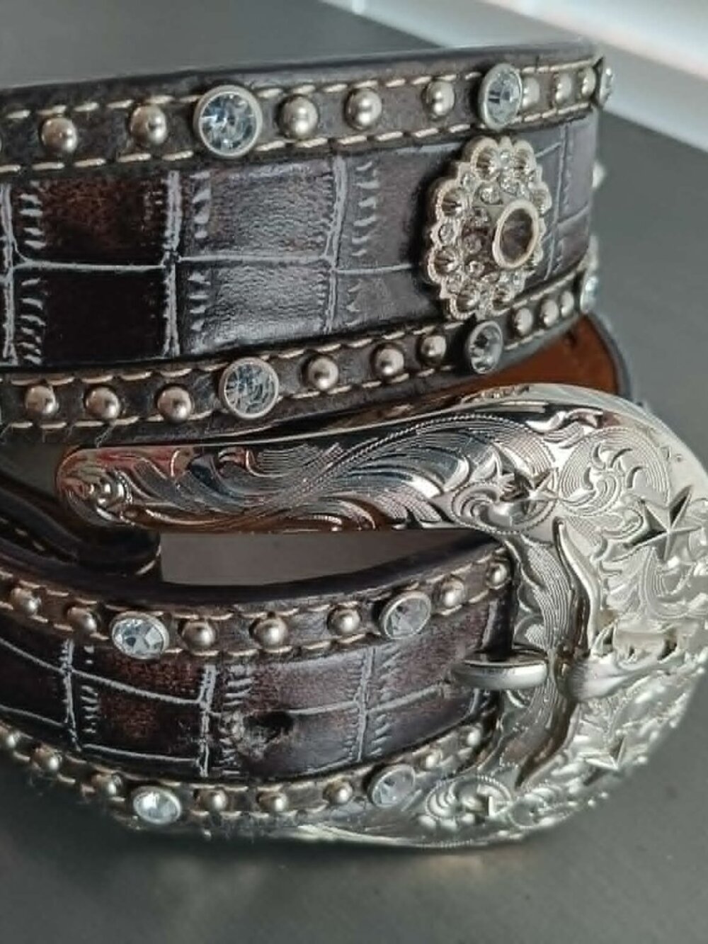 NOCONA belt western concho concha reptile pattern faux leather - S